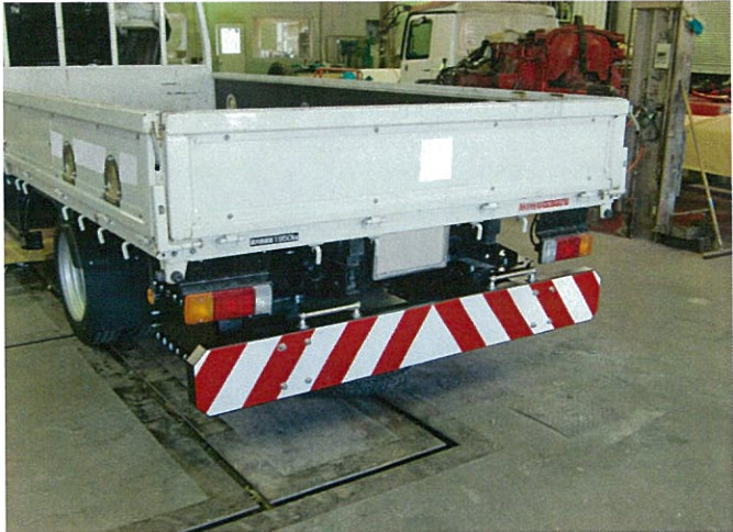 brachte reflektierender LKW des Film-4.0ton Abschwächer-warnende absorbierende Auswirkungs-Kraft an